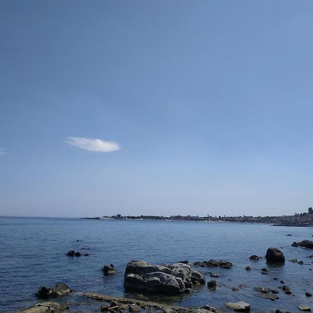 Suite Sul Mare Джардини Наксос Екстериор снимка